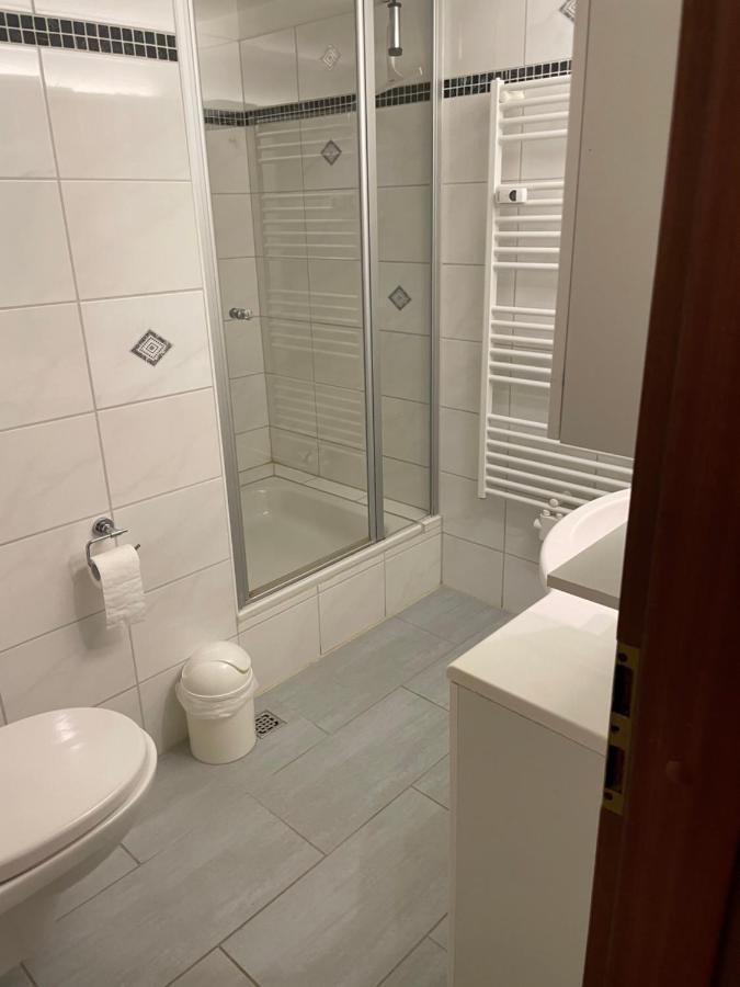 Wohnunghahnenkleeld Goslar Bagian luar foto